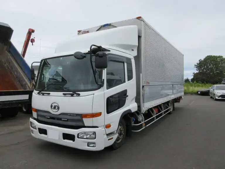 日産UD コンドル 中型/増トン ウイング エアサス ベッドの中古トラック画像1
