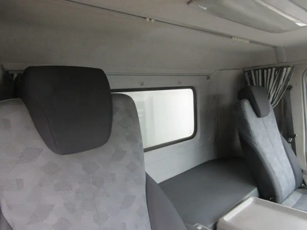 日産UD コンドル 中型/増トン ウイング エアサス ベッドの中古トラック画像16