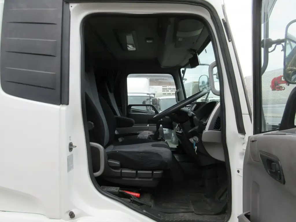 日産UD コンドル 中型/増トン ウイング エアサス ベッドの中古トラック画像12