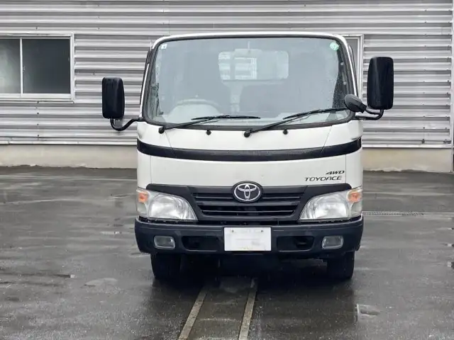 トヨタ トヨエース 小型 平ボディ 床鉄板 BDG-XZU368の中古トラック画像2