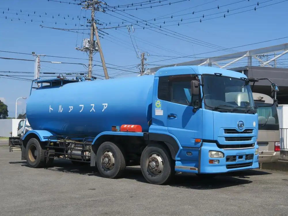 日産UD ビッグサム 大型 タンク車 ローリー ADG-CV2YLの中古トラック画像2