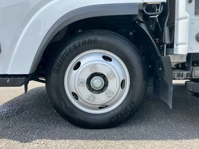 いすゞ エルフ 小型 平ボディ  R2の中古トラック画像20