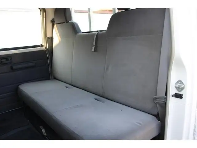 いすゞ エルフ 小型 平ボディ Wキャブ の中古トラック画像14