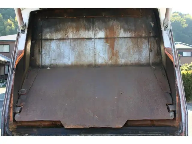 いすゞ フォワード 中型/増トン パッカー車 プレス式 ベッドの中古トラック画像6