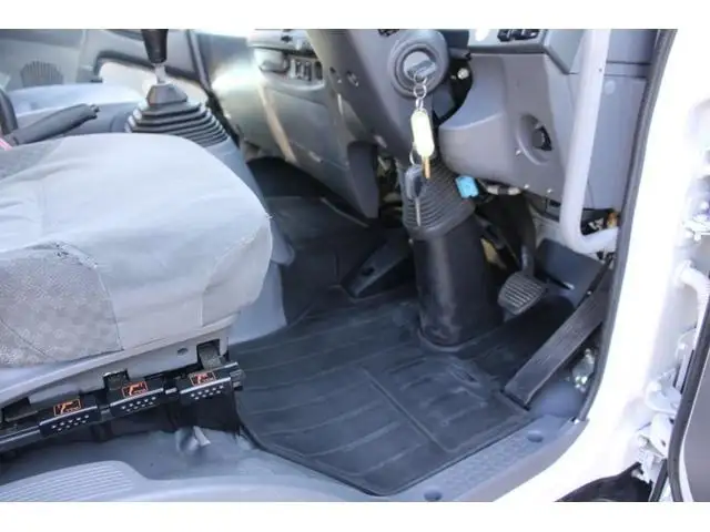 いすゞ フォワード 中型/増トン パッカー車 プレス式 ベッドの中古トラック画像16