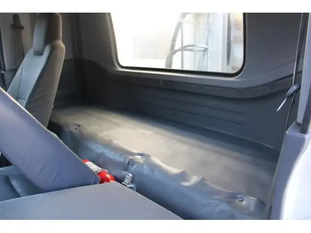 いすゞ フォワード 中型/増トン パッカー車 プレス式 ベッドの中古トラック画像11