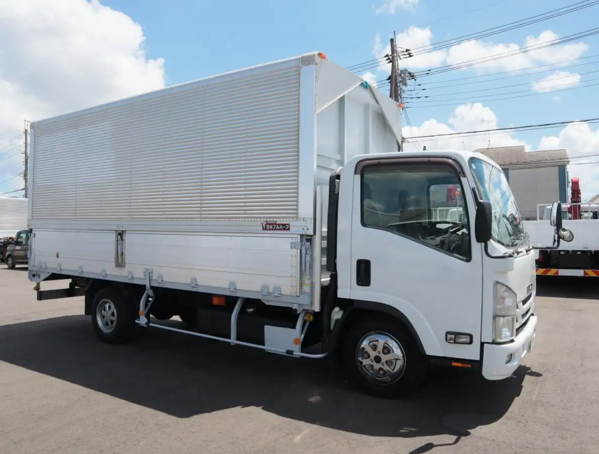 いすゞ エルフ 小型 ウイング TPG-NPR85AN H30の中古トラック画像2