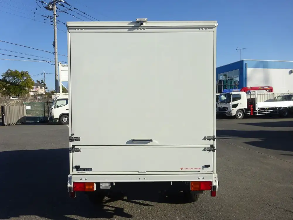 トヨタ タウンエース 小型 特殊車両 5BF-S403U R4の中古トラック画像6