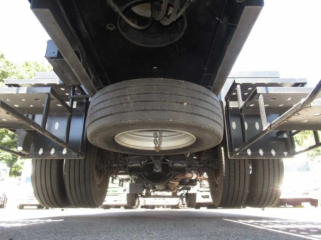 いすゞ フォワード 中型/増トン 高所・建柱車 高所作業車 ベッドの中古トラック画像18