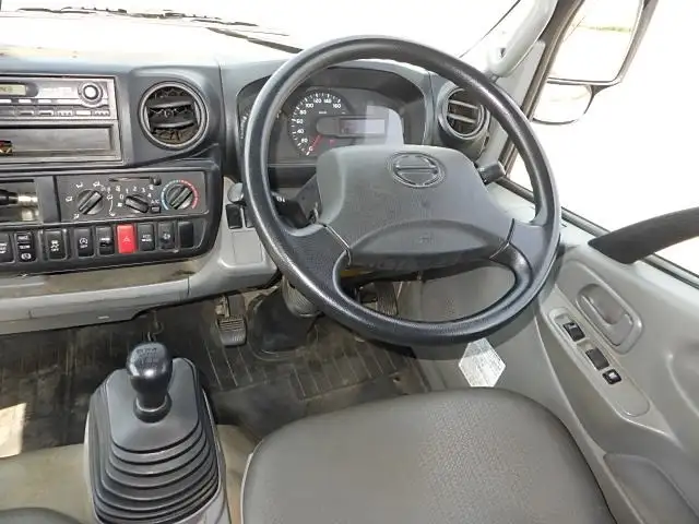日野 デュトロ 小型 タンク車 バキューム TKG-XZU605Mの中古トラック画像13