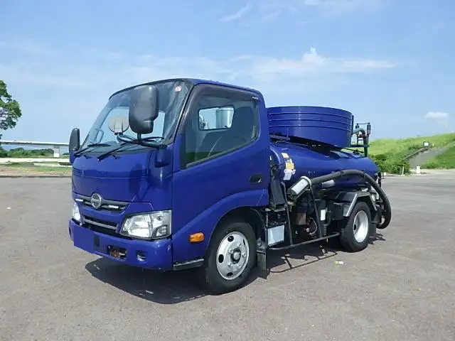 日野 デュトロ 小型 タンク車 バキューム TKG-XZU605Mの中古トラック画像1