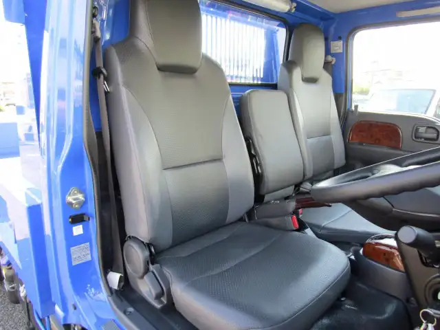 日産 アトラス 小型 ダンプ 2RG-AKR88AD R5の中古トラック画像9