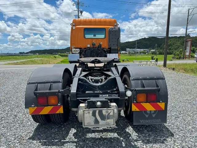 いすゞ ギガ 大型 トラクター ハイルーフ 2デフの中古トラック画像4