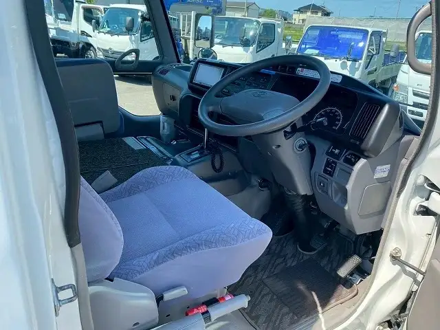 トヨタ コースター 小型 バス マイクロバス BDG-XZB50の中古トラック画像7