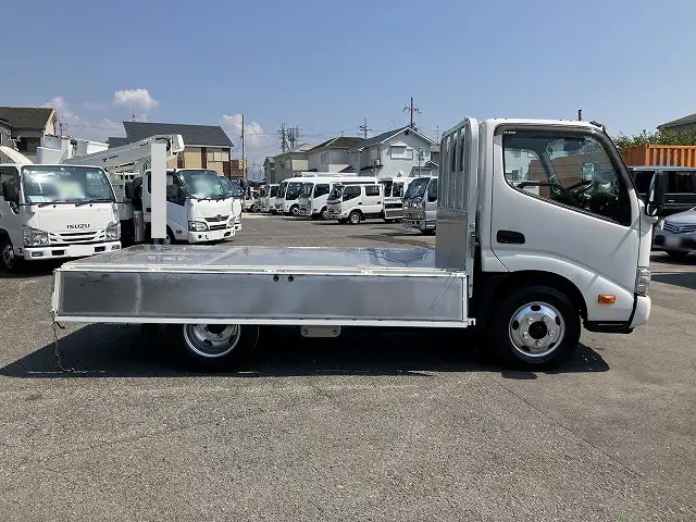日野 デュトロ 小型 平ボディ 2RG-XZU605M H31/R1の中古トラック画像7