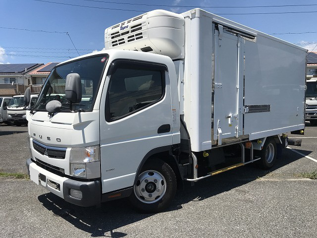 三菱 キャンター 小型 冷凍冷蔵 低温 パワーゲート の中古トラック【車両No.128842】