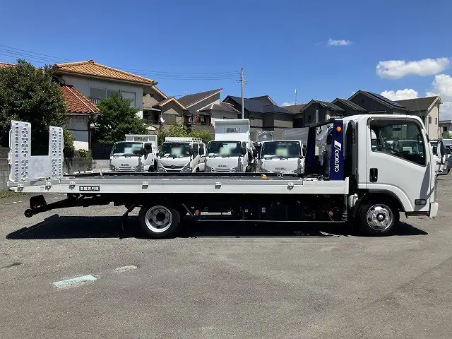 いすゞ エルフ 小型 車両重機運搬 ラジコン ウインチの中古トラック画像4