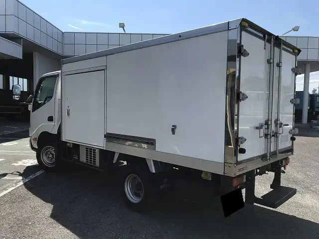 トヨタ ダイナ 小型 冷凍冷蔵 中温 サイドドアの中古トラック画像6