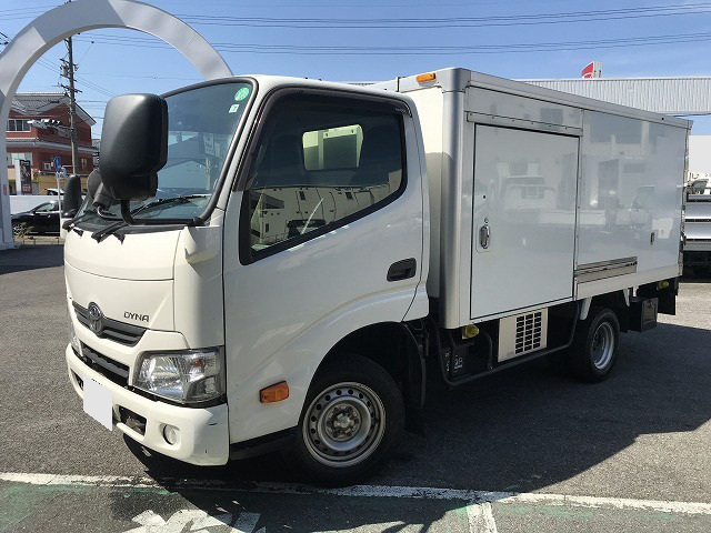 トヨタ ダイナ 小型 冷凍冷蔵 低温 スタンバイ の中古トラック【車両No.128373】