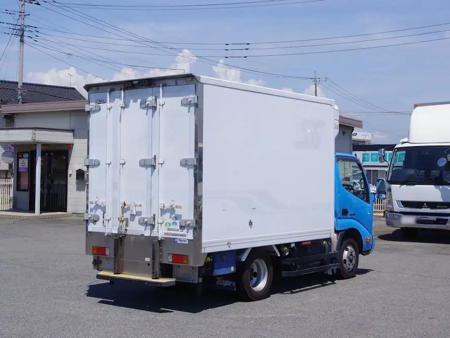 日野 デュトロ 小型 冷凍冷蔵 低温 スタンバイの中古トラック画像3