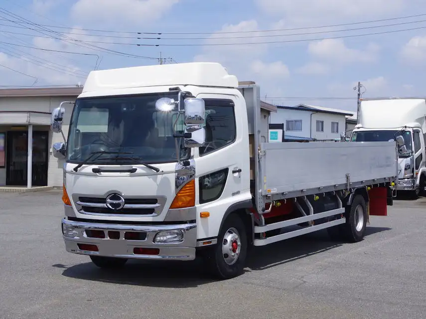 日野 レンジャー 中型/増トン 平ボディ アルミブロック TKG-FC9JKAPの中古トラック画像1