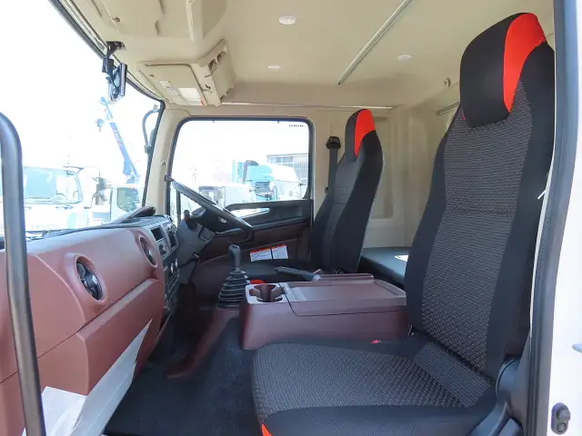 日野 レンジャー 中型/増トン タンク車 ローリー 2KG-FD2ABAの中古トラック画像11