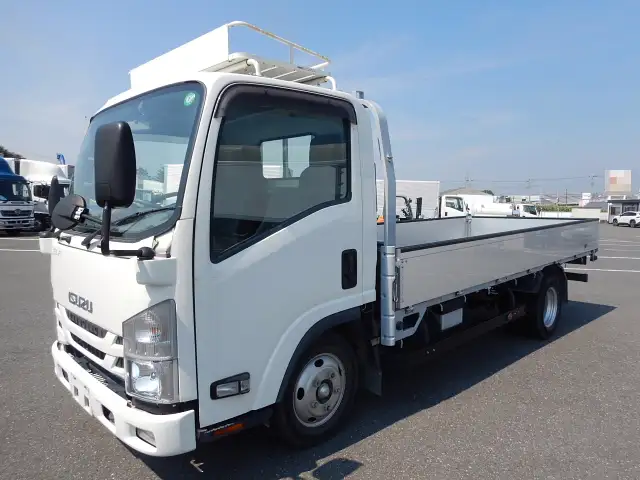いすゞ エルフ 小型 平ボディ 2RG-NLR88AR R2 の中古トラック【車両No.194324】