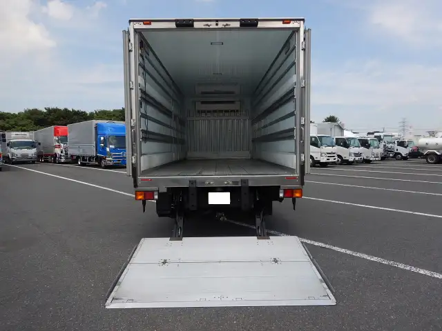 三菱 ファイター 中型/増トン 冷凍冷蔵 低温 パワーゲートの中古トラック画像6