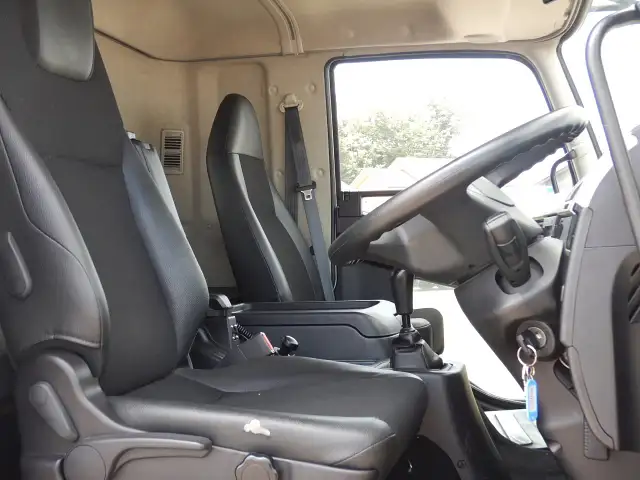 三菱 ファイター 中型/増トン 冷凍冷蔵 低温 パワーゲートの中古トラック画像9