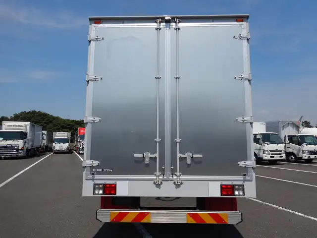 日野 レンジャー 中型/増トン ウイング エアサス ベッドの中古トラック画像4