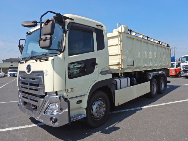 日産UD クオン 大型 ダンプ