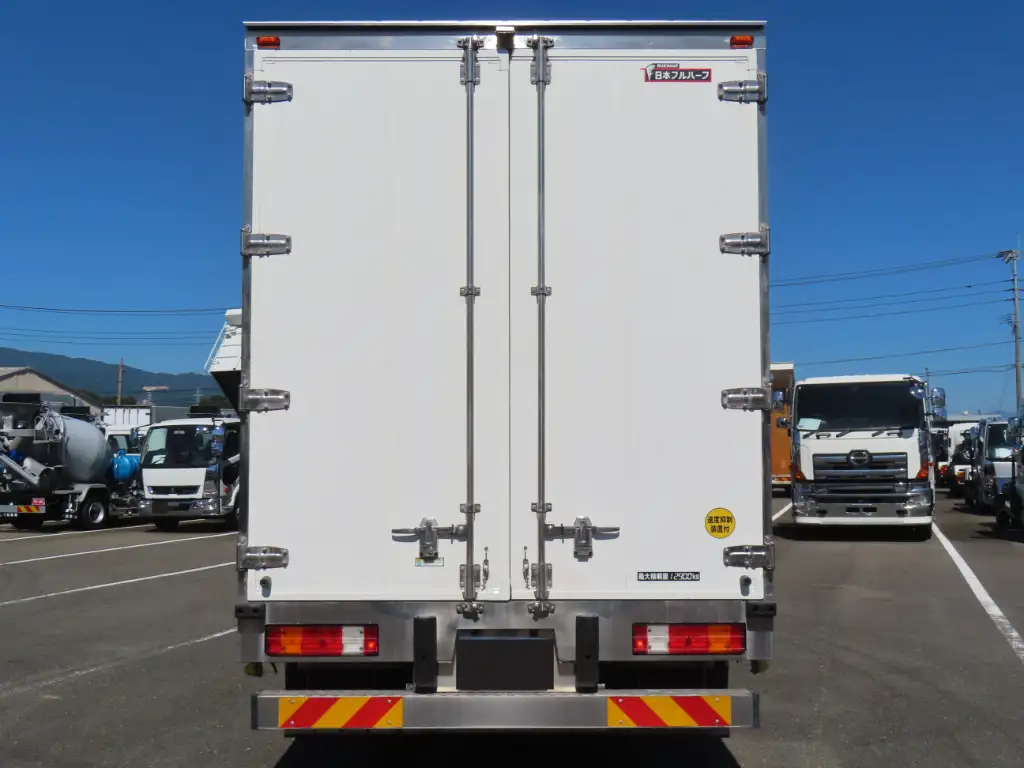 いすゞ ギガ 大型 冷凍冷蔵 冷凍ウイング 低温の中古トラック画像5