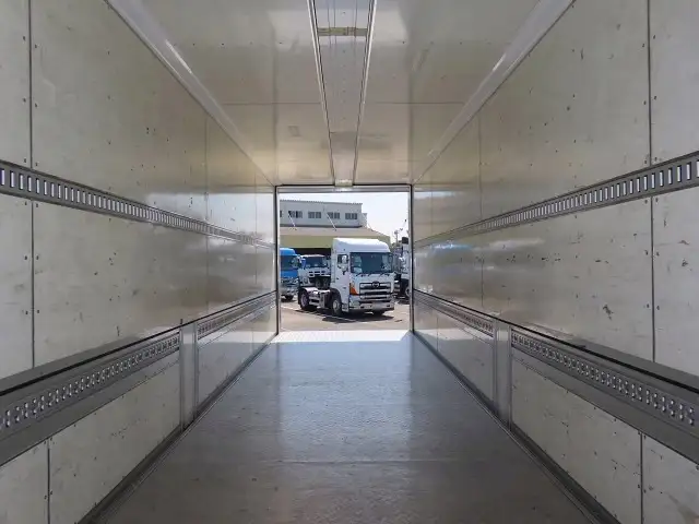 いすゞ ギガ 大型 冷凍冷蔵 冷凍ウイング 低温の中古トラック画像10