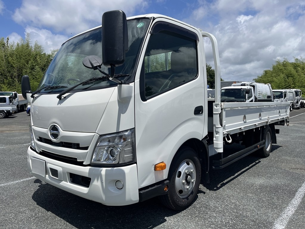 トヨタ ダイナ 小型 平ボディ 2RG-XZC605 R2 の中古トラック【車両No.186738】