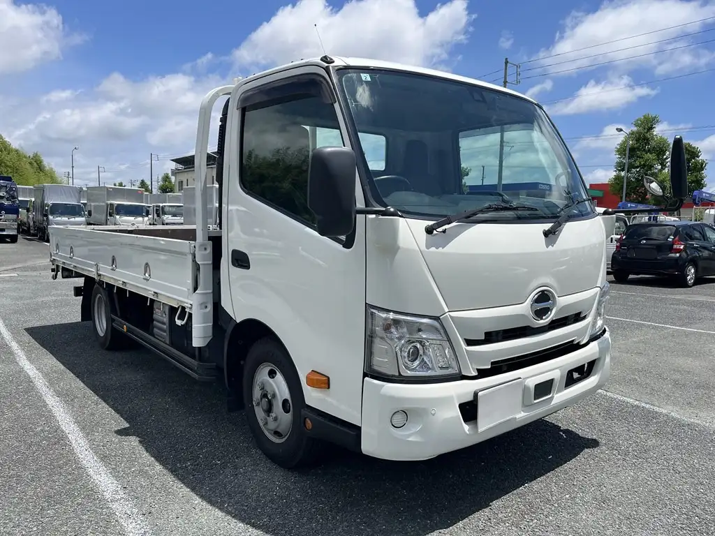 日野 デュトロ 小型 平ボディ 床鉄板 2RG-XZC710Mの中古トラック画像2