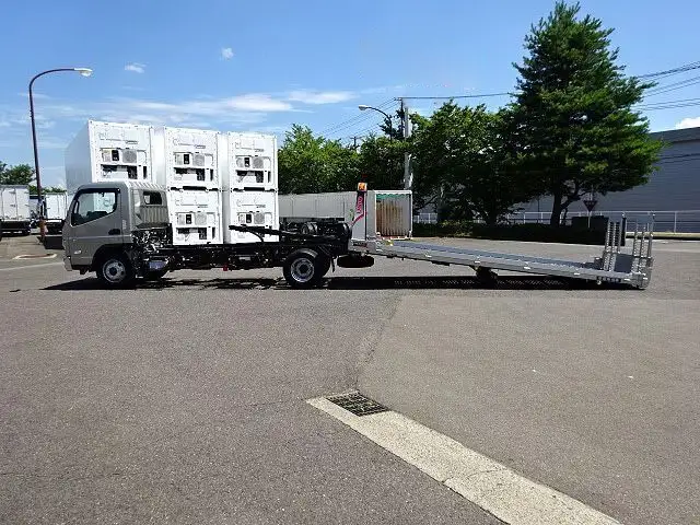 三菱 キャンター 小型 車両重機運搬 ラジコン ウインチの中古トラック画像4