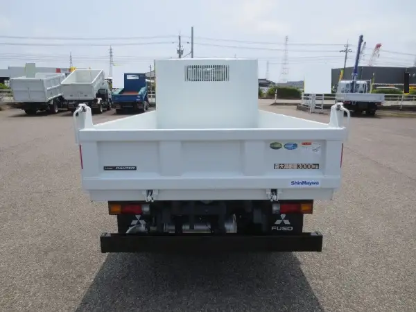 三菱 キャンター 小型 ダンプ 強化 2RG-FBA60の中古トラック画像7