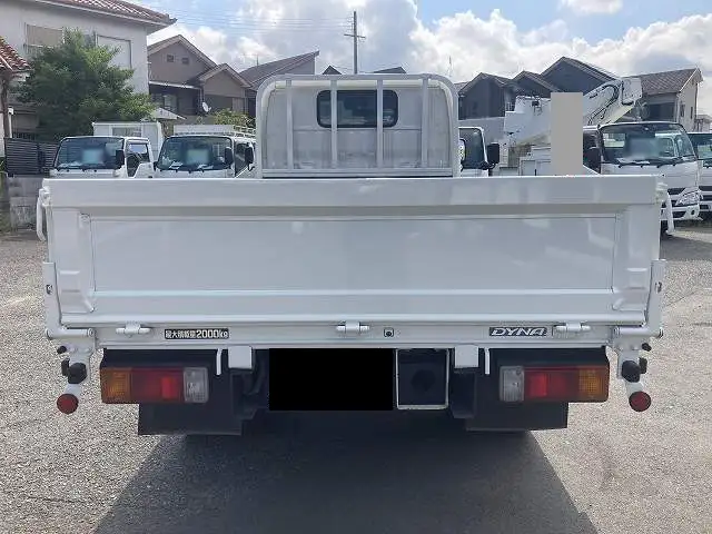 トヨタ ダイナ 小型 平ボディ 2RG-XZU605 R2の中古トラック画像3