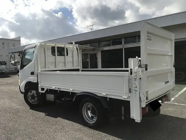 日野 デュトロ 小型 平ボディ パワーゲート PB-XZU306Mの中古トラック画像4