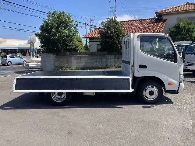 日野 デュトロ 小型 平ボディ 2RG-XZC605M H31/R1の中古トラック画像6