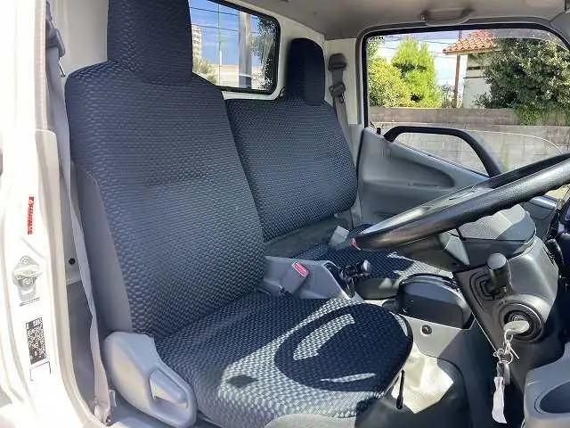日野 デュトロ 小型 平ボディ 2RG-XZC605M H31/R1の中古トラック画像11