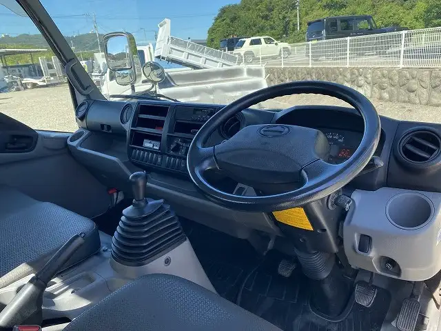 日野 デュトロ 小型 平ボディ SKG-XZU710M H23の中古トラック画像12