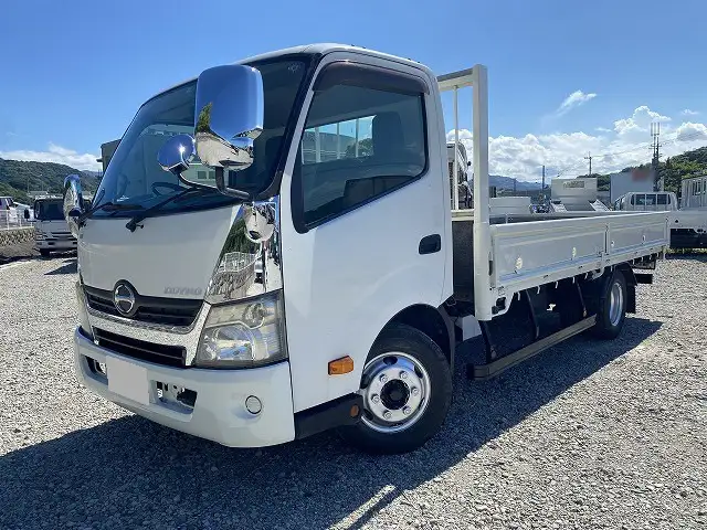 日野 デュトロ 小型 平ボディ SKG-XZU710M H23の中古トラック画像1
