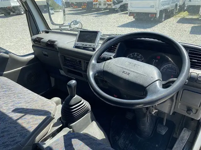 いすゞ エルフ 小型 平ボディ Wキャブ KR-NHR69Eの中古トラック画像11
