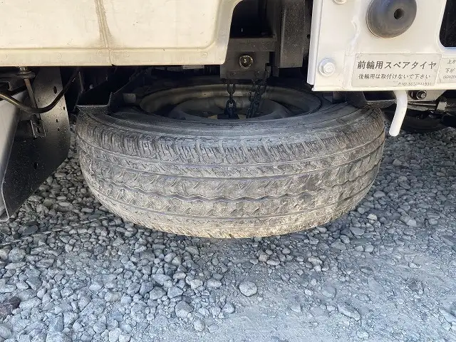 いすゞ エルフ 小型 平ボディ Wキャブ KR-NHR69Eの中古トラック画像16