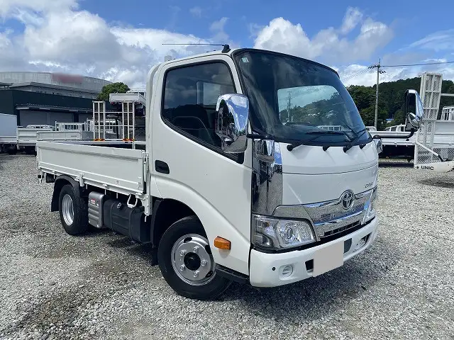 トヨタ ダイナ 小型 平ボディ 2RG-XZU605 R2の中古トラック画像3