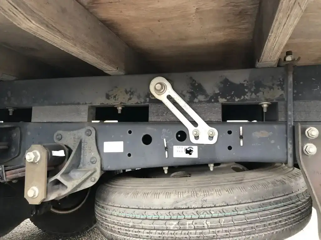 いすゞ エルフ 小型 クレーン付 床鉄板 4段の中古トラック画像像17