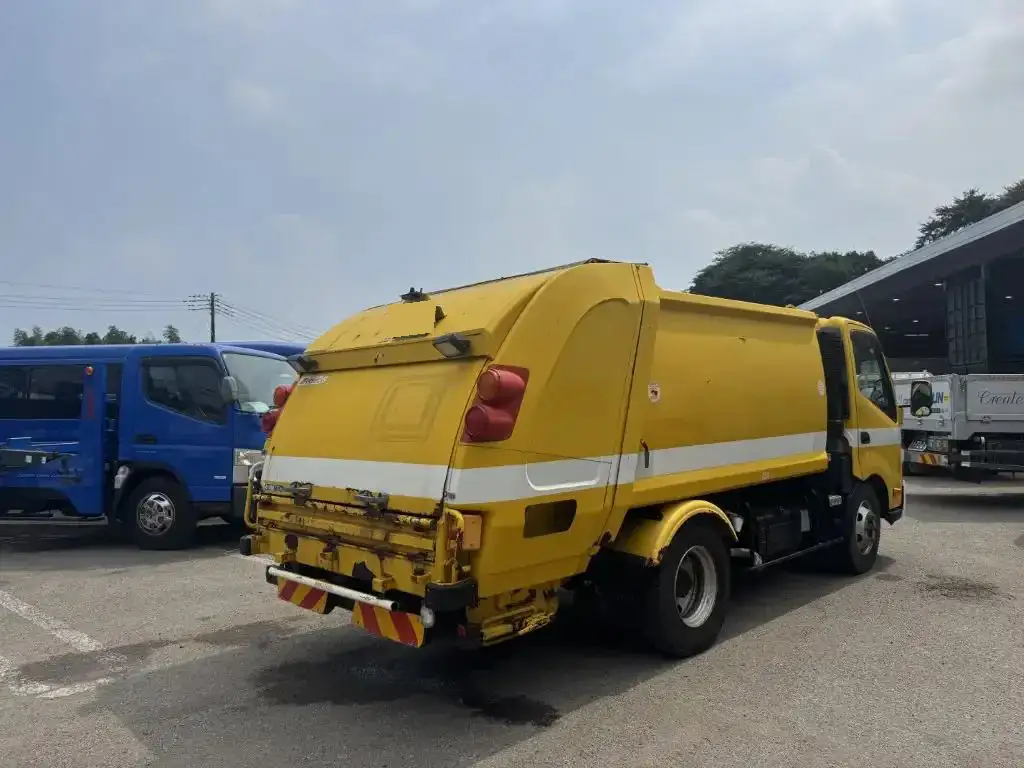 日野 デュトロ 小型 パッカー車 プレス式 SJG-XKU700Mの中古トラック画像2