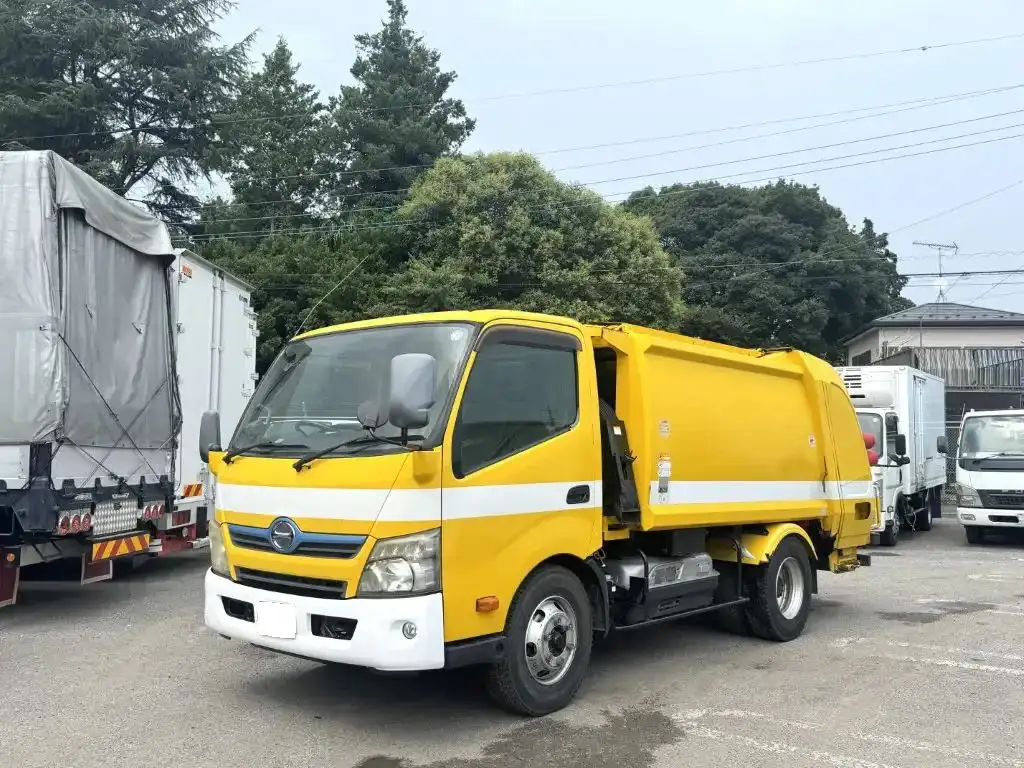 日野 デュトロ 小型 パッカー車 プレス式 SJG-XKU700M の中古トラック【車両No.194430】