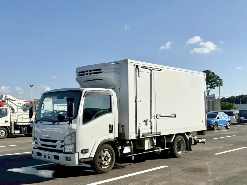 いすゞ エルフ 小型 冷凍冷蔵 低温 パワーゲート の中古トラック【車両No.130111】